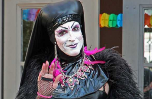Man dressed as Catholic nun at USD drag show